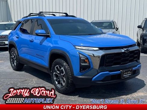 Used 2025 Chevrolet Equinox ACTIV w/ Safety and Technology Package FWD image 1