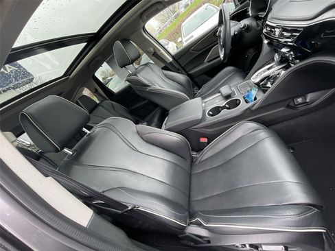 Used 2023 Acura MDX SH-AWD w/ Advance Package image 22