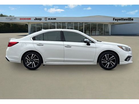 Used 2018 Subaru Legacy 2.5i Sport image 2