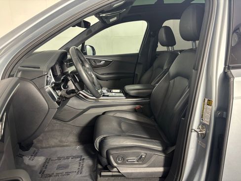 Used 2023 Audi Q7 3.0T Prestige w/ Prestige Package AWD/4WD image 14