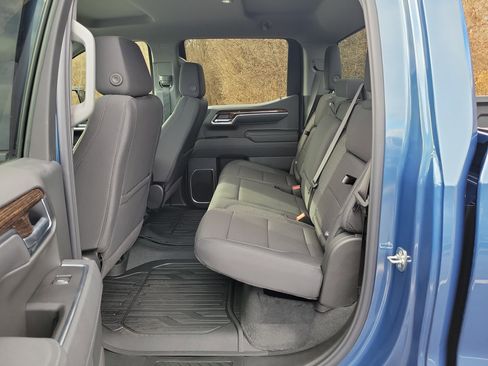 Used 2026 GMC Sierra 1500 Elevation w/ Elevation Select Package image 11