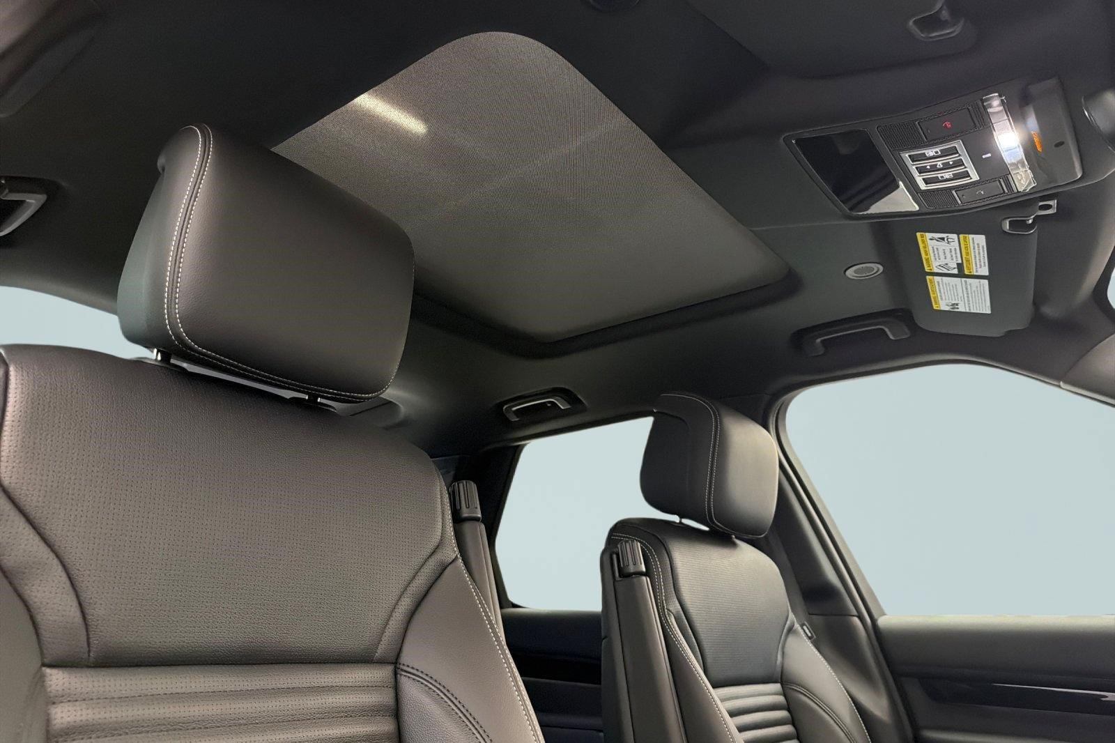 New 2026 Land Rover Discovery S AWD/4WD image 21
