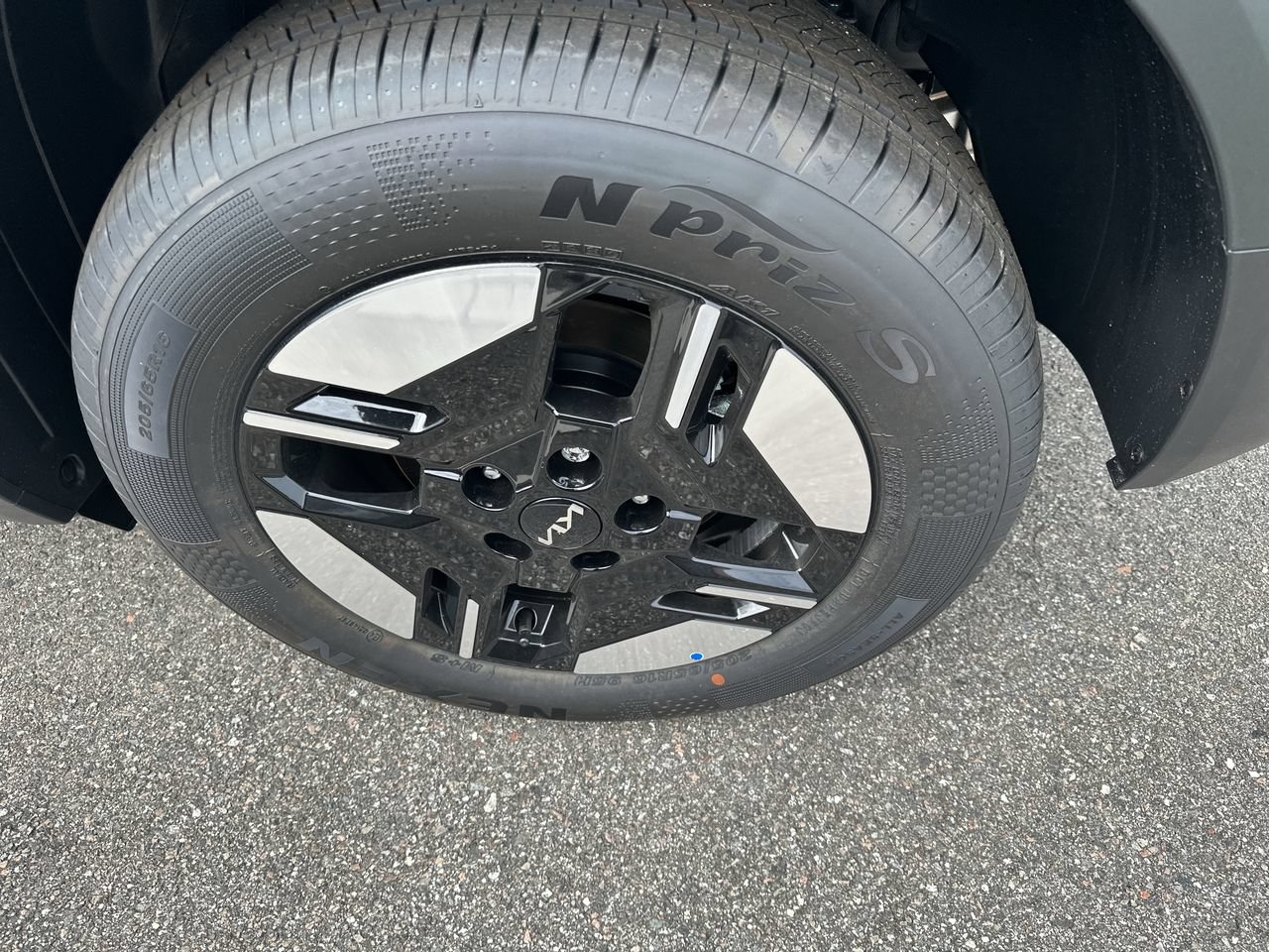 New 2027 Kia Seltos LX AWD/4WD image 21