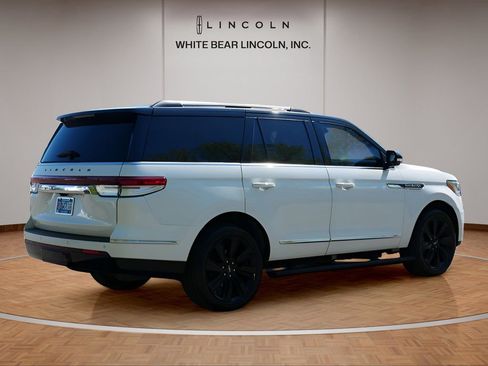 Used 2022 Lincoln Navigator Black Label AWD/4WD image 5