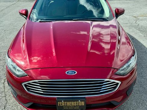Used 2019 Ford Fusion SE FWD image 10