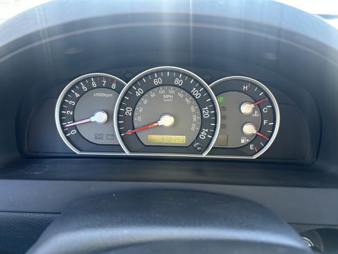 Used 2008 Kia Sorento LX w/ Sport Pkg image 19