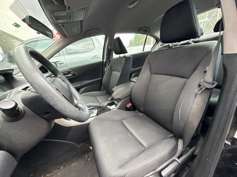 Used 2016 Honda Accord LX image 5