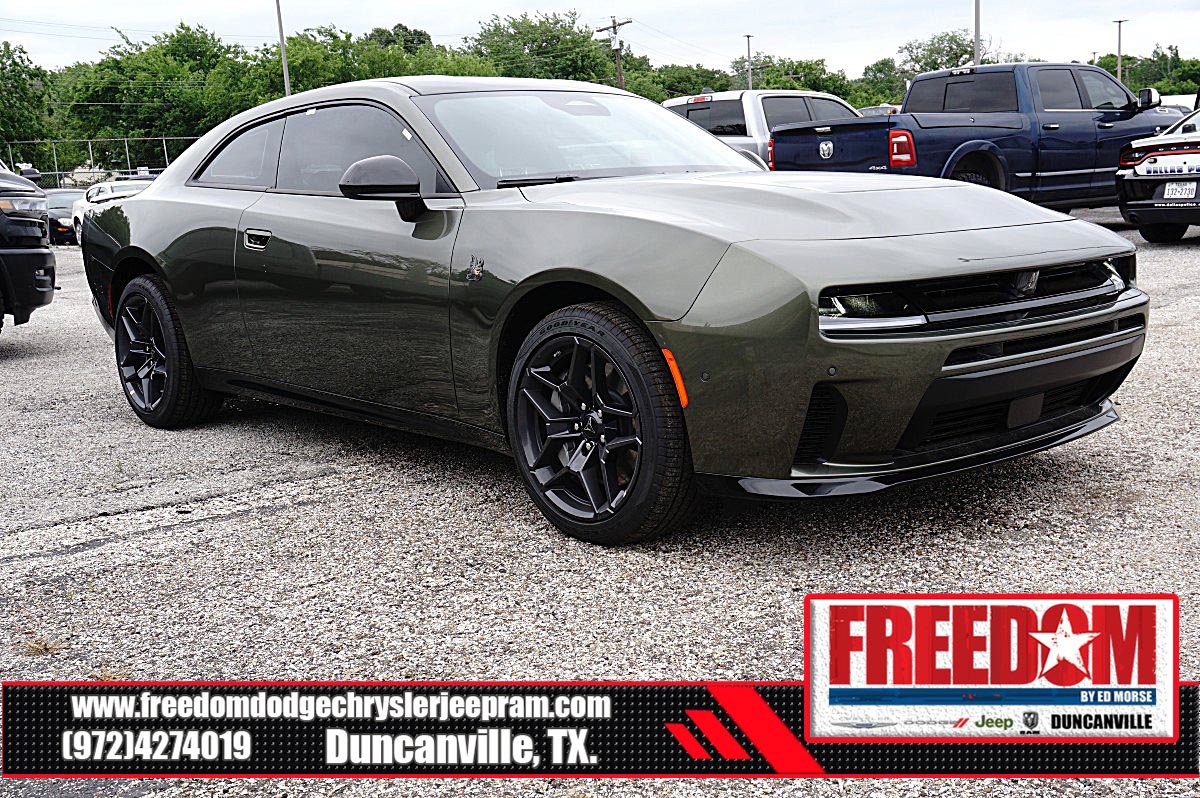 New 2026 Dodge Charger Scat Pack w/ Blacktop Package AWD/4WD image 7