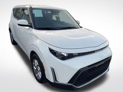 Used 2023 Kia Soul S
