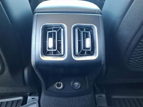 Used 2023 Kia Sorento S w/ Panoramic Sunroof Package image 22