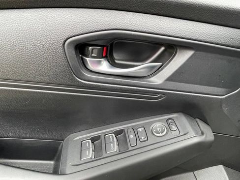 Used 2024 Honda Accord LX image 11