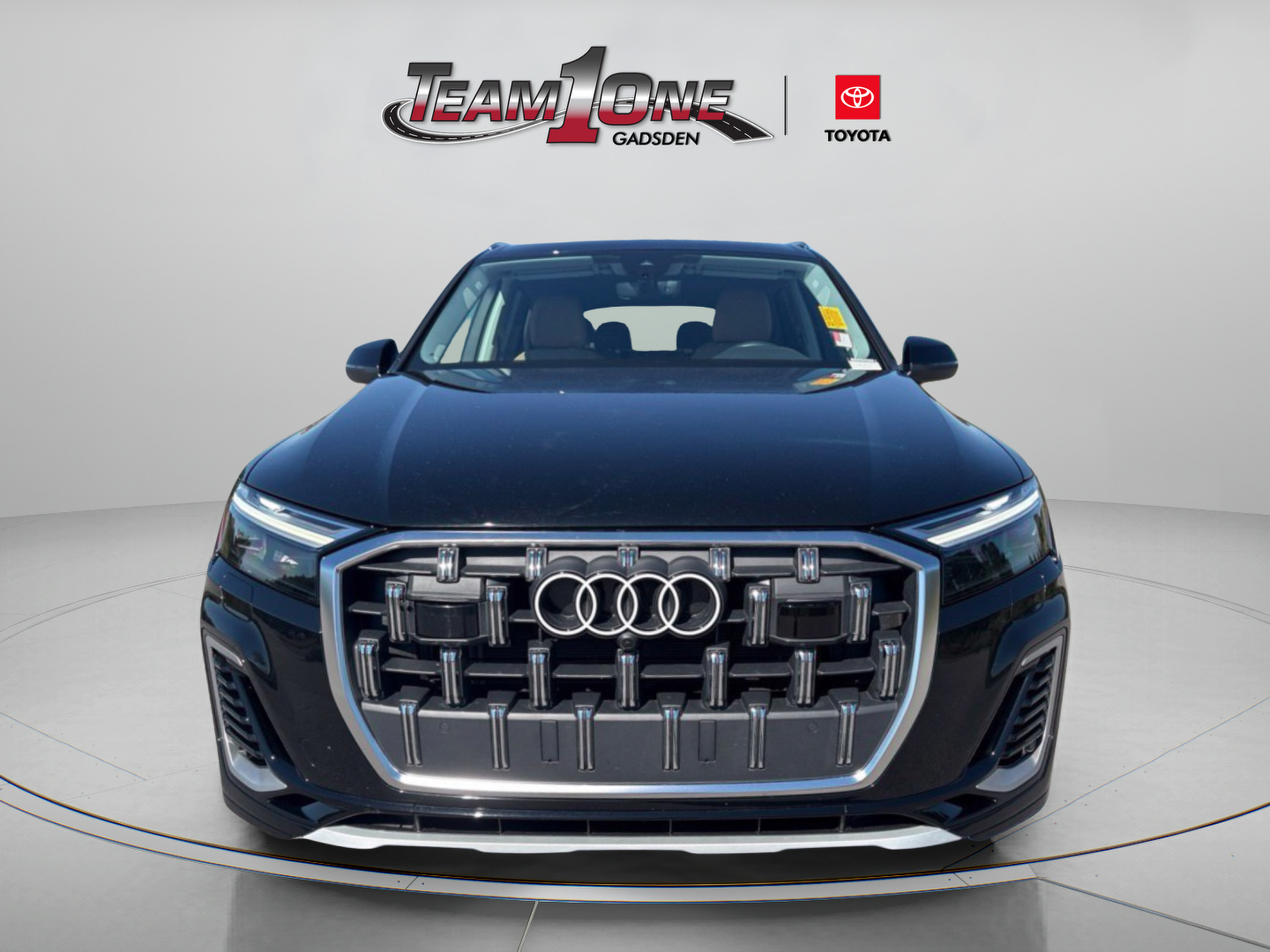 Used 2025 Audi Q7 3.0T Premium Plus AWD/4WD image 2