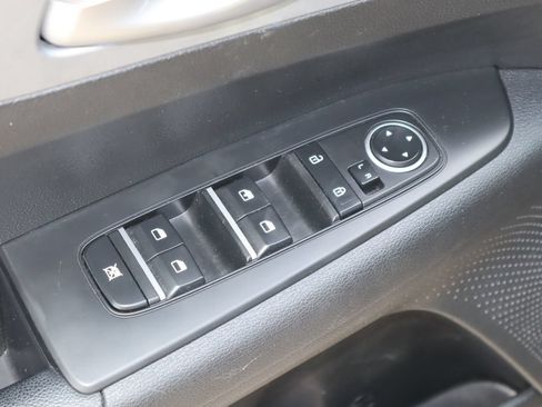 Used 2023 Kia Forte LXS FWD image 19