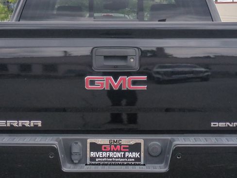 Used 2018 GMC Sierra 1500 Denali w/ Denali Ultimate Package AWD/4WD image 46