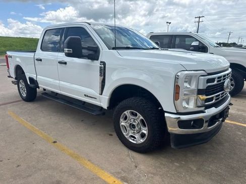 Used 2026 Ford F250 XLT AWD/4WD image 6