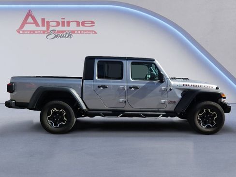 Used 2020 Jeep Gladiator Rubicon image 6