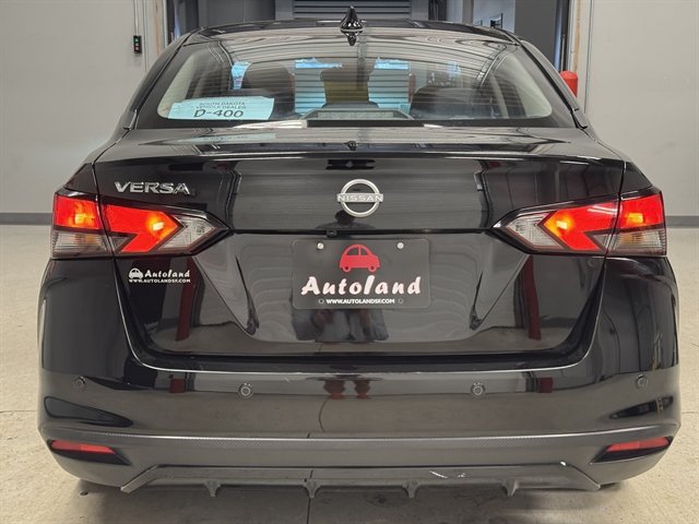 Used 2025 Nissan Versa SV FWD image 7
