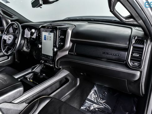 Used 2023 RAM 2500 Limited image 21