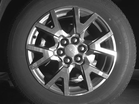 Used 2023 GMC Acadia SLT image 12