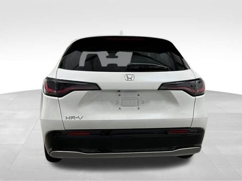 New 2025 Honda HR-V EX-L image 4