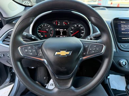 Used 2023 Chevrolet Malibu LT image 15
