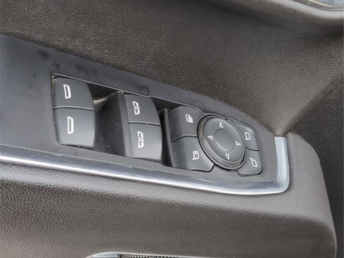 Used 2022 Chevrolet Silverado 1500 LTZ image 13