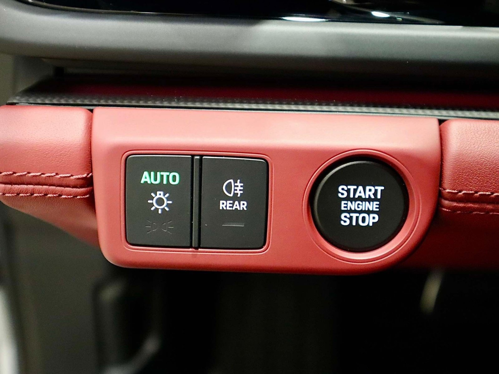Used 2026 Porsche Panamera GTS AWD/4WD image 31