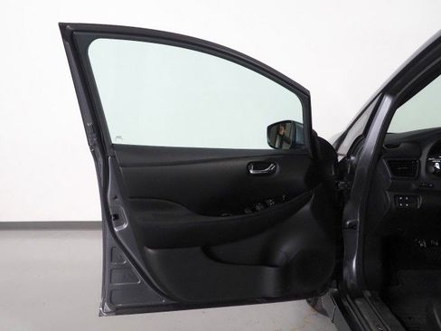 Used 2024 Nissan Leaf SV Plus image 52