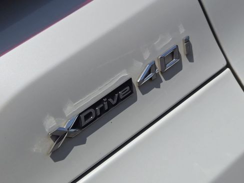 Used 2022 BMW X5 xDrive40i w/ Premium Package AWD/4WD image 11