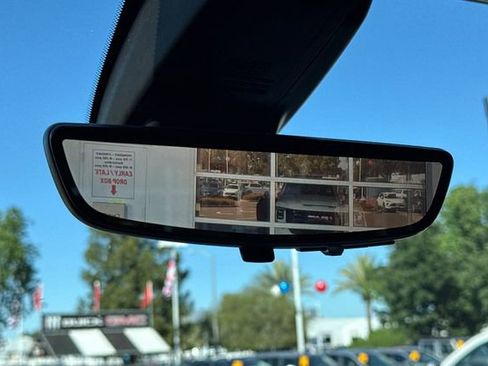 Used 2023 GMC Sierra 2500 Denali w/ Denali Ultimate Package image 25