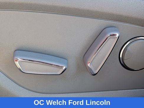 Used 2019 Lincoln Nautilus Reserve w/ Driver Assistance Package image 22