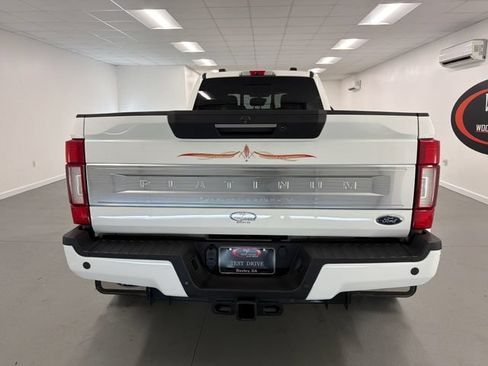 Used 2022 Ford F450 Platinum w/ FX4 Off-Road Package AWD/4WD image 6