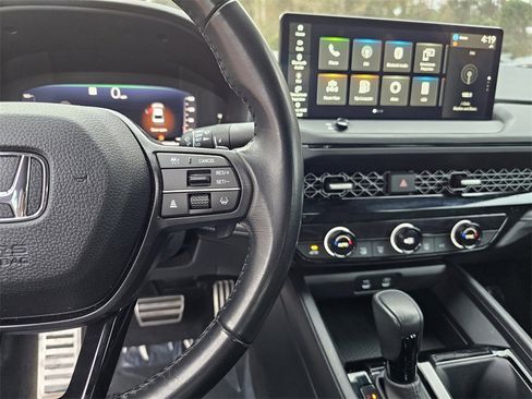 Used 2024 Honda Accord Sport image 25