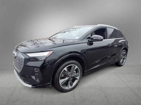 Used 2022 Audi Q4 e-tron Premium Plus image 4