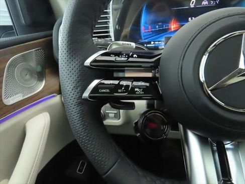 New 2026 Mercedes-Benz GLE 53 AMG 4MATIC image 12
