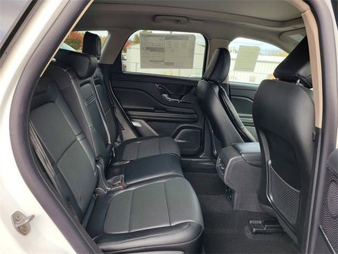 New 2026 Lincoln Corsair Reserve w/ Towing Package image 20