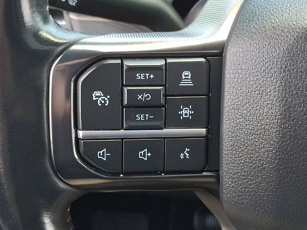 Used 2021 Ford F150 Platinum w/ FX4 Off-Road Package AWD/4WD image 26