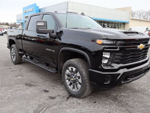 New 2026 Chevrolet Silverado 2500 Custom w/ Custom Value Package image 2