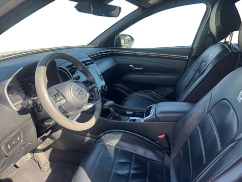 Certified 2023 Hyundai Santa Cruz SEL image 9