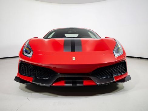 Used 2019 Ferrari 488 Pista Coupe RWD image 4