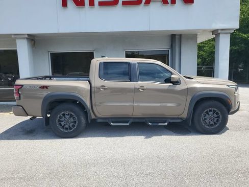 Used 2024 Nissan Frontier PRO-4X w/ Pro Premium Package AWD/4WD image 7