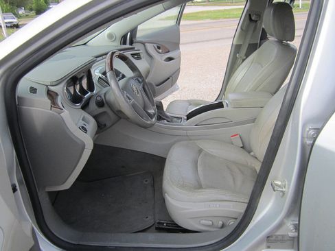 Used 2010 Buick LaCrosse CXL w/ Luxury Package image 7