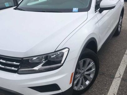 Used 2019 Volkswagen Tiguan SE
