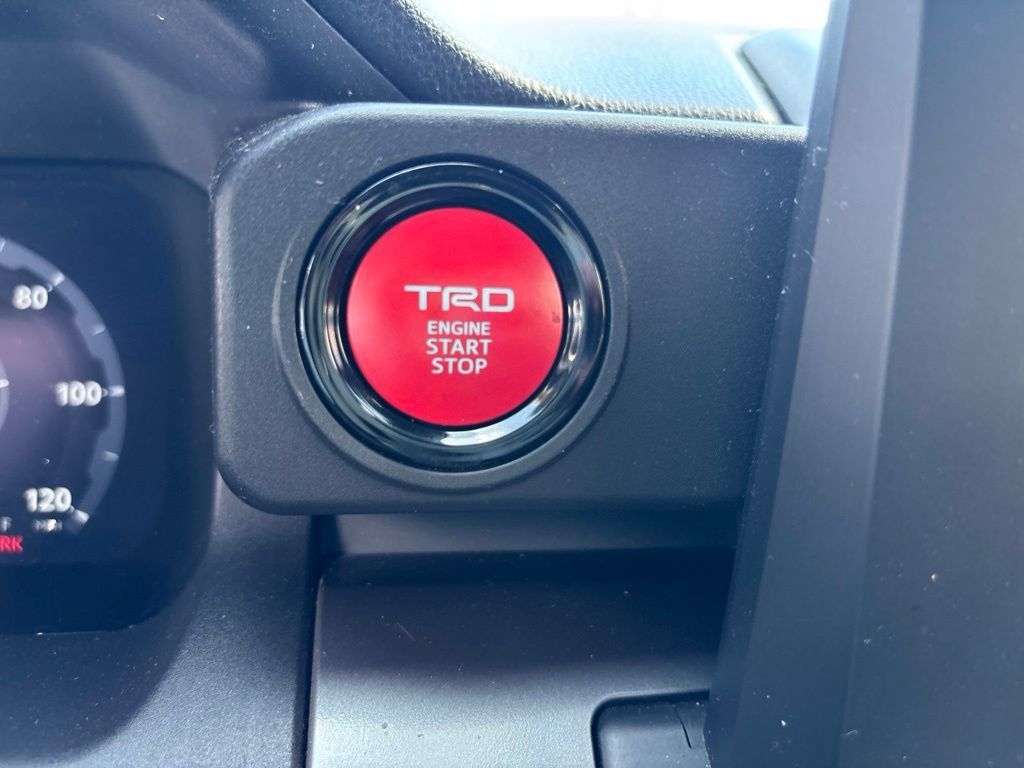 Used 2024 Toyota Tacoma TRD Sport RWD image 21