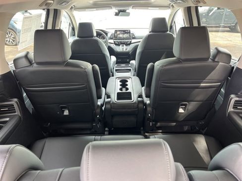 New 2026 Honda Odyssey EX-L image 9