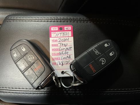 Used 2024 Jeep Compass Limited w/ Elite Group image 26