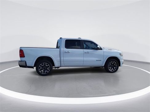 Used 2025 RAM 1500 Laramie image 8