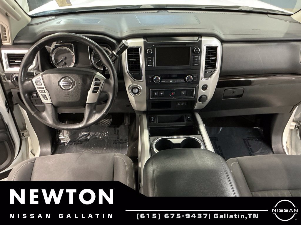 Used 2019 Nissan Titan SV w/ SV Convenience Package RWD image 13