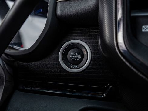 Used 2024 RAM 2500 Limited image 23