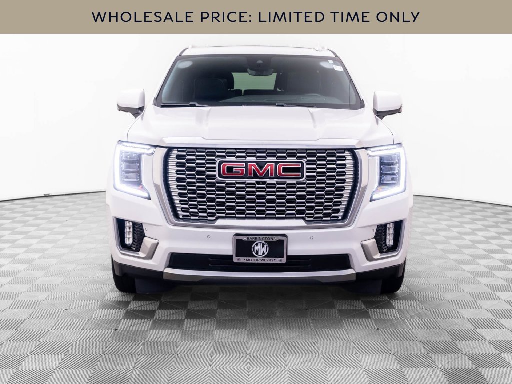 Used 2024 GMC Yukon Denali w/ Denali Reserve Package AWD/4WD image 8